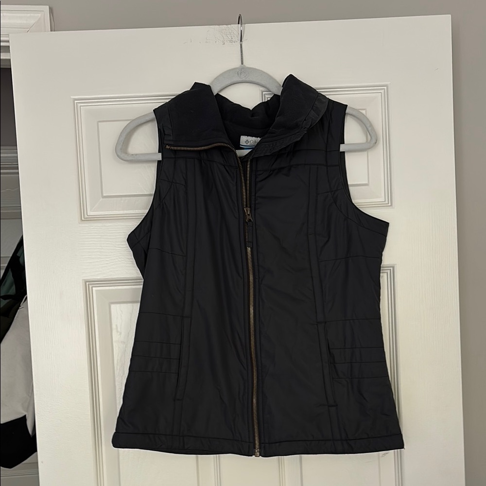 Columbia Black Fleece Vest